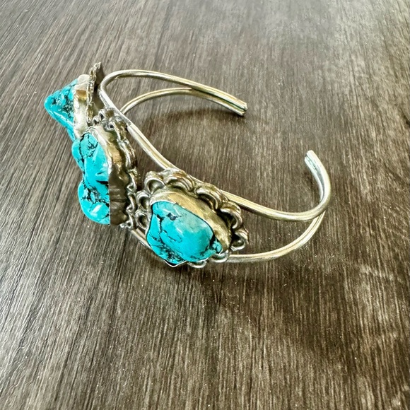 Vintage Mexican Blue Turquoise Cuff - Handmade Boho Bracelet - Picture 5 of 9
